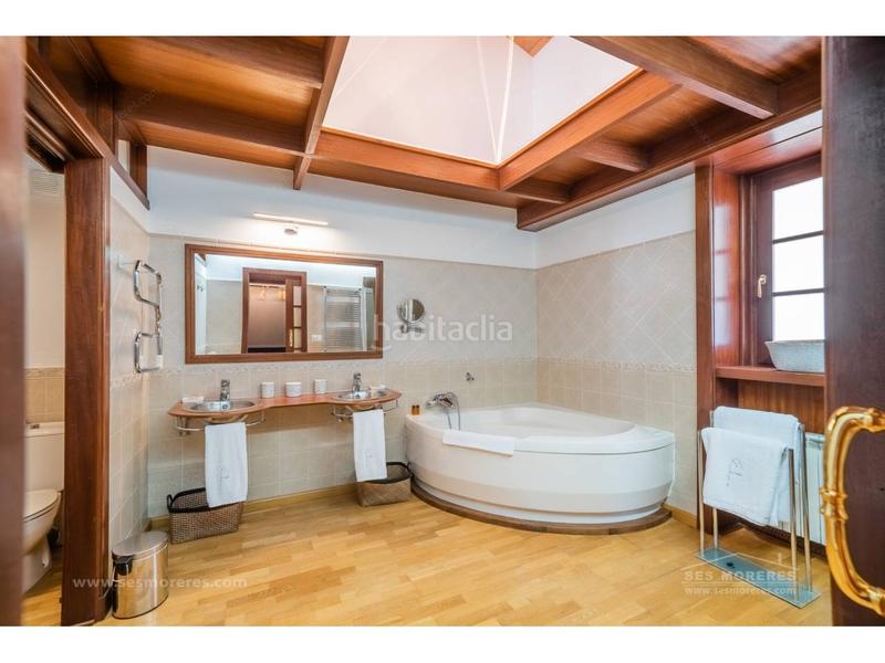 Foto ad785e86-144d-4405-bf4e-f2d8c806b86d. Haus mit heizung pool in Centre Històric Maó