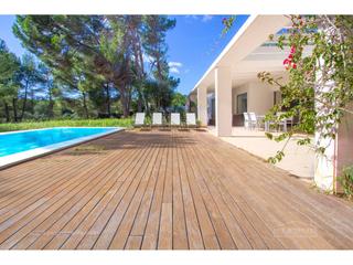 Chalet à Es Mercadal Poble. Chalet con licencia turística y vistas al campo en son parc