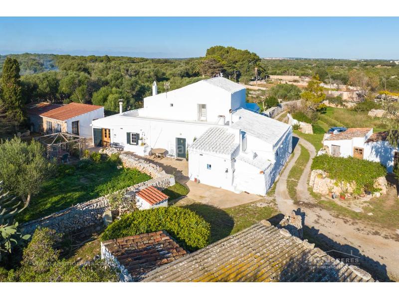 Foto 94f41df8-2b8d-4c72-b448-55bcf2d0c92b. Masia amb aparcament a Sant Lluís-s´ullestrar-torret Sant Lluís