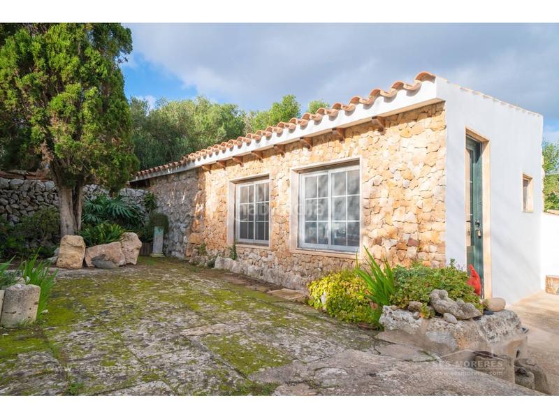 Foto ba28130b-626c-4809-bf63-6116dee978bc. Masia amb aparcament a Sant Lluís-s´ullestrar-torret Sant Lluís