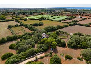 Mas à Ciutadella. Casa de campo con total privacidad cerca de la costa de ciudadel