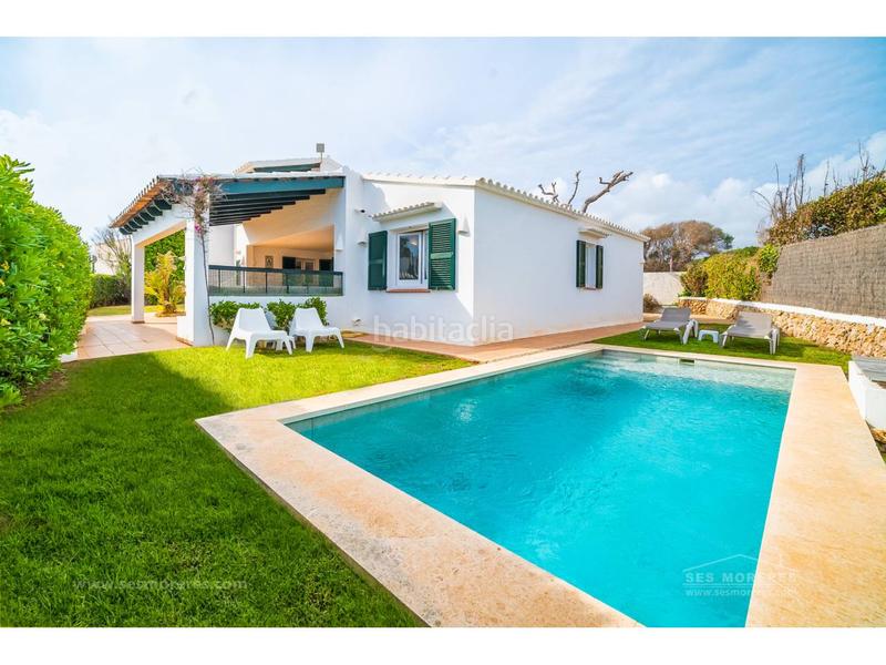 Foto 428d1263-40ea-4315-a890-e2f5f65c5a2b. Chalet  tradicional menorquín con licencia turística y vistas al mar en Sant Lluís