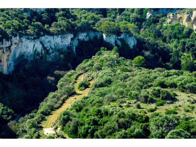 Foto 5c547570-3cb5-44b7-b8a4-33cb1b38c4f3. Finca rústica hermosa finca rústica en el barranc dalgendar, menorca propiedades exclusivas a la venta en Ferreries