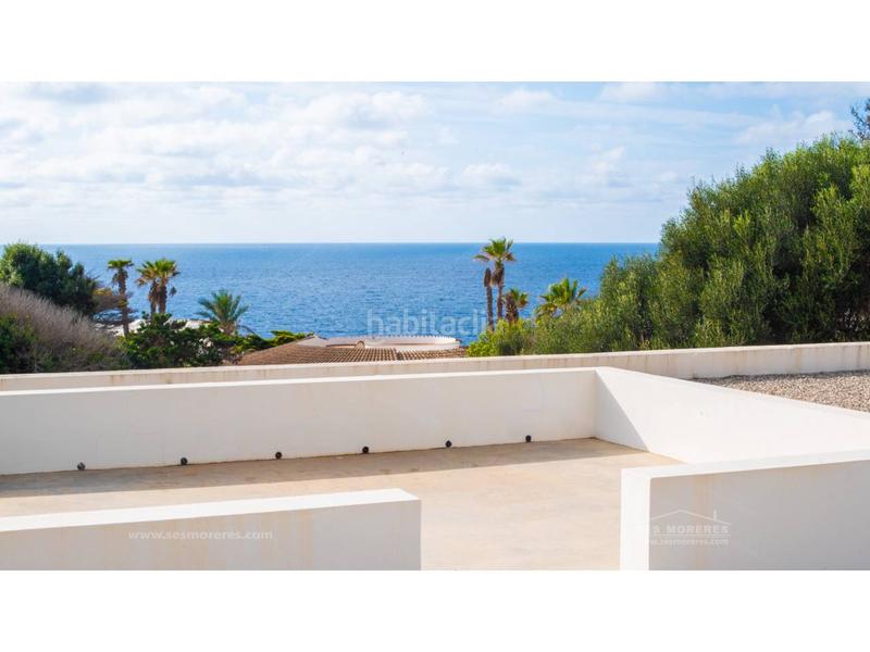Foto 3952c0c0-257d-42f8-b0c0-e4fbc2be91a7. Chalet exclusivo chalet de diseño vanguardista con vistas al mar en binidalí en Maó
