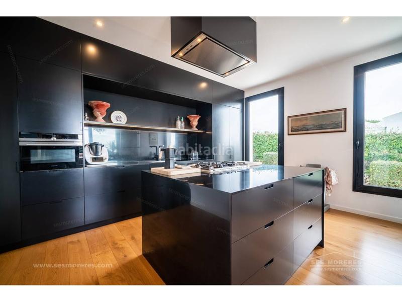 Foto c327131e-3479-4a86-bd18-511b2a38bed7. Chalet exclusivo chalet de diseño vanguardista con vistas al mar en binidalí en Maó