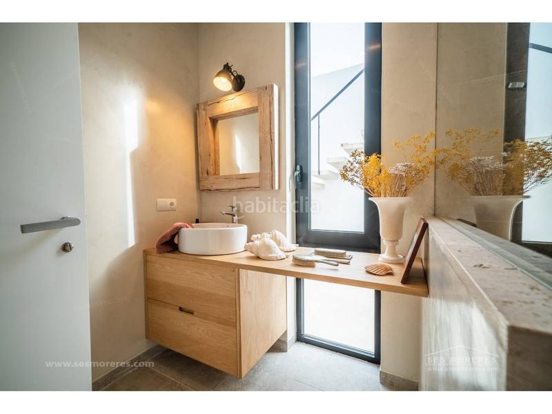 Foto f7c5ca6e-69bb-43ce-8890-0dba63d83e52. Chalet exclusivo chalet de diseño vanguardista con vistas al mar en binidalí en Maó