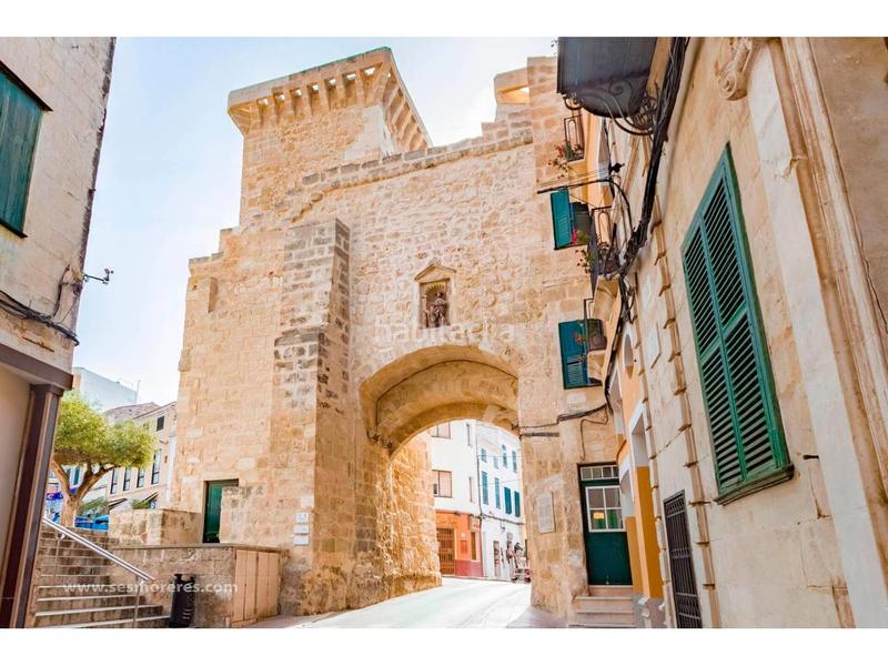 Foto cc207ab1-4059-4c69-a1a2-1153449c726e. Casa in Centre Històric Maó