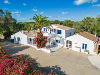 Mas à Son Vilar-Trepucó. Preciosa casa de campo menorquina en trepucó