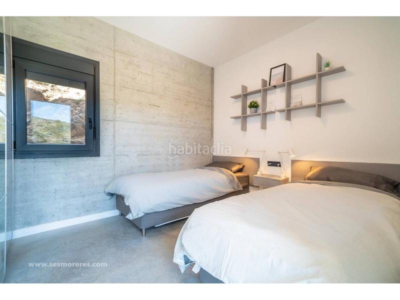Foto a3cb633d-0b18-46ec-9307-ca3667e5e415. Xalet amb piscina a Cala Llonga-Sa Mesquida Maó