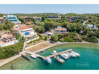 Xalet a Cala Llonga-Sa Mesquida. Casa en primera línea en el puerto de mahón