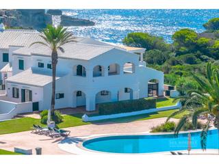 Xalet a Sant Climent-Es Canutells. Villa mediterránea en primera línea con inmejorables vistas en l