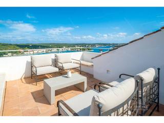 Casa en Centre Històric. Elegante casa señorial reformada con vistas al puerto de mahón