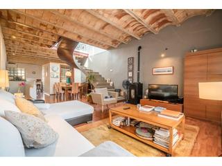 Casa en Centre Històric. Casa con carácter y gran terraza en el corazón de mahón