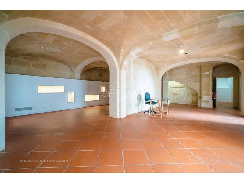 Foto ae5005f7-43cb-4ae6-96ea-b8c5b3539c2f. Casa a Centre Històric Maó / Mahón