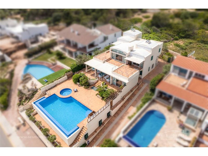 Foto 75b0ea90-1a26-4e6e-845c-39b0b251bad5. Xalet amb aparcament piscina a Fornells Es Mercadal