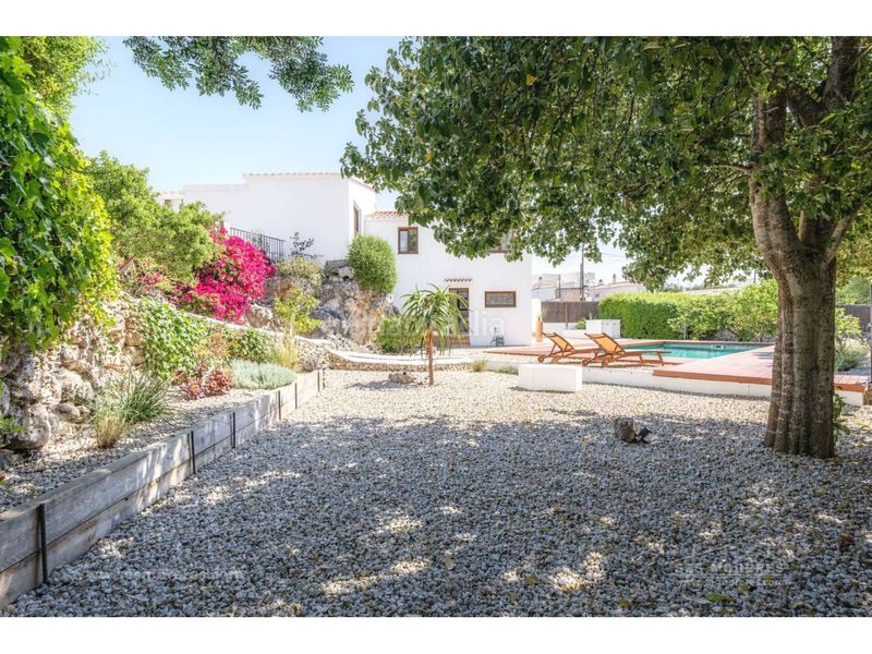 Foto f80b4b24-73f9-484e-afc3-f20fe1bbe5f2. Casa amb calefacció aparcament piscina a Son Vilar-Trepucó Es Castell