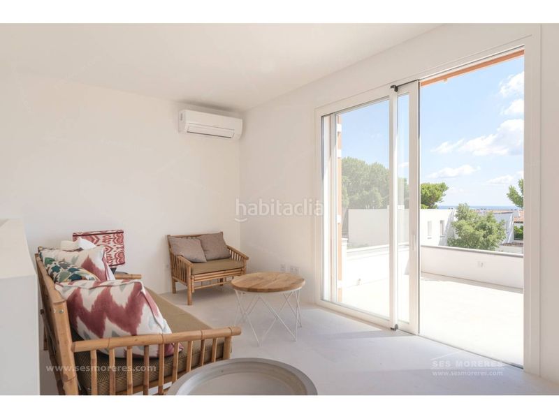 Foto 2c8d29b1-e139-4729-9302-40b3a2959784. Xalet amb piscina a Coves Noves Es Mercadal