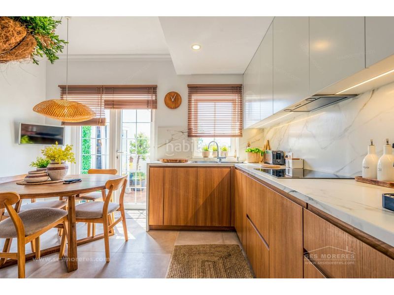 Foto a0aebd2f-ca5c-4fe1-8994-4f0da4ec01d4. Casa amb aparcament a Avinguda Menorca-Sínia Costabella Maó / Mahón