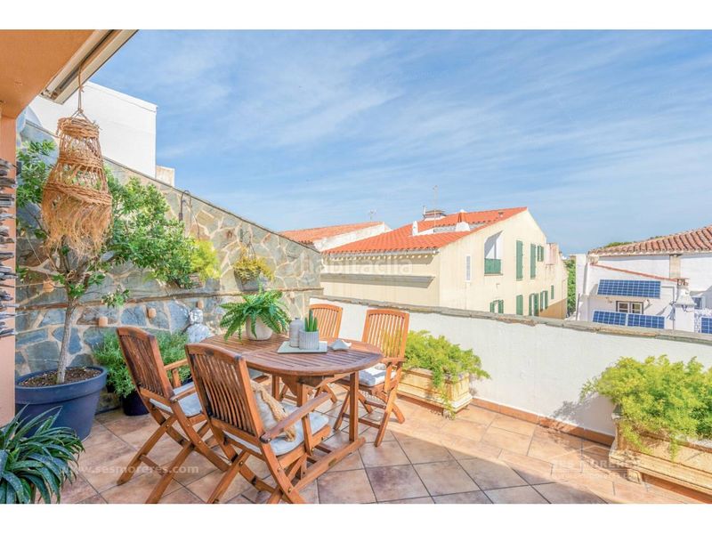 Foto d28db4a4-3f87-41d0-a62c-b7ed80c5e8b4. Casa amb aparcament a Avinguda Menorca-Sínia Costabella Maó / Mahón