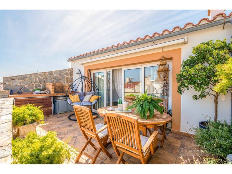 Foto e78735ee-2677-4c3f-b39a-7af32ec02fb9. Casa amb aparcament a Avinguda Menorca-Sínia Costabella Maó / Mahón