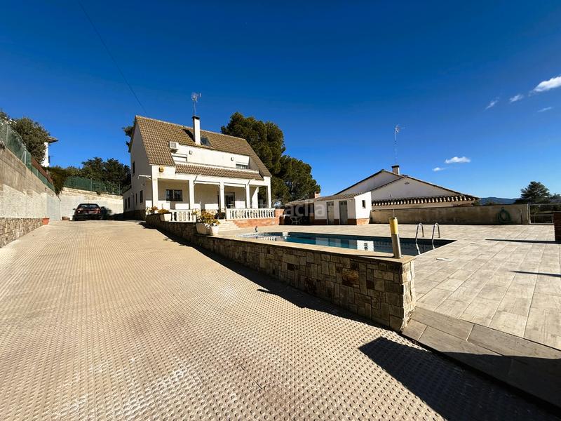Foto b746aab4-e25e-4314-b551-1c3368fdb8e8. Casa  4 vientos completamente reformada con piscina en lliça d'amunt en Lliçà d´Amunt