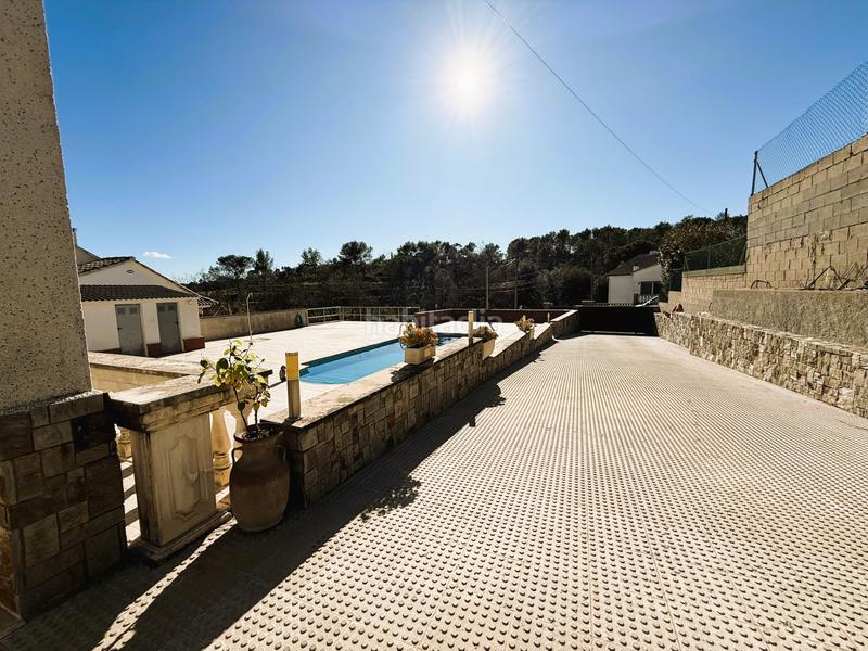Foto bd1c3cec-47f5-4daa-825a-2ad91cebff05. Casa  4 vientos completamente reformada con piscina en lliça d'amunt en Lliçà d´Amunt