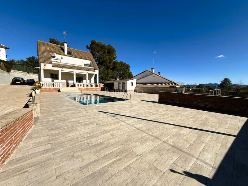 Foto cb61cf74-6881-4b55-a55b-8859c6037f23. Casa  4 vientos completamente reformada con piscina en lliça d'amunt en Lliçà d´Amunt
