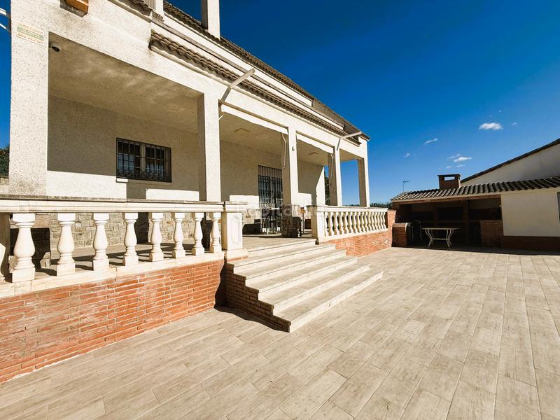 Foto de5bb3e9-44fd-47c6-b559-d90334f38fed. Casa  4 vientos completamente reformada con piscina en lliça d'amunt en Lliçà d´Amunt
