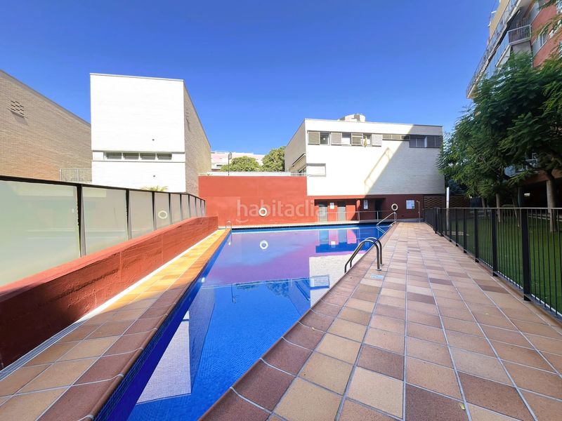 Foto 65e71a99-a0f5-4275-a103-6babedfcda5c. Pis amb calefacció aparcament piscina a Bon Pastor Barcelona