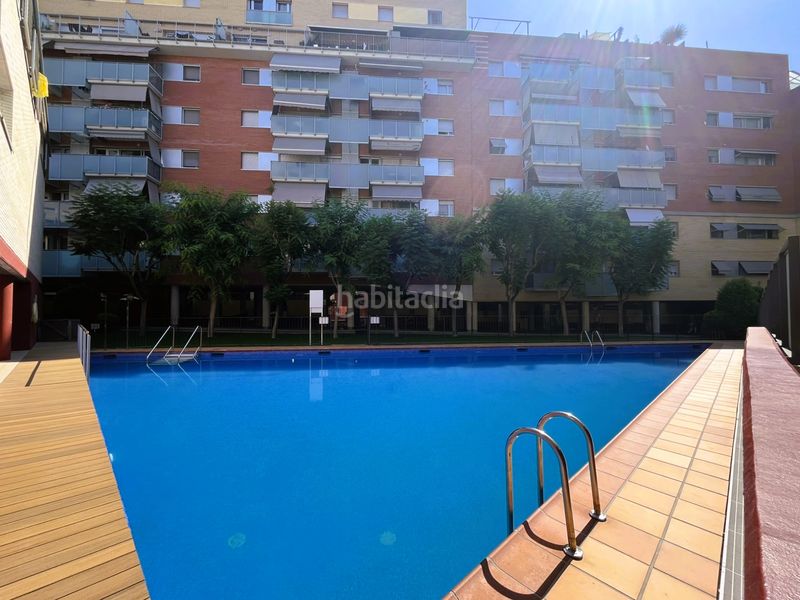 Foto 7ed1a178-1b5d-4de3-9ff9-377467b19bb6. Pis amb calefacció aparcament piscina a Bon Pastor Barcelona