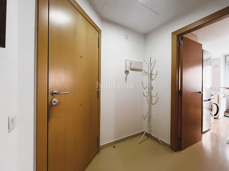 Foto c5d077e3-fc38-4fbe-8d18-0e5e029909bd. Pis amb calefacció aparcament piscina a Bon Pastor Barcelona