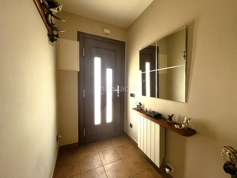 Foto b1e3455d-ad84-493e-b6ec-fb7113405f26. Casa amb xemeneia calefacció a Palau-solità i Plegamans