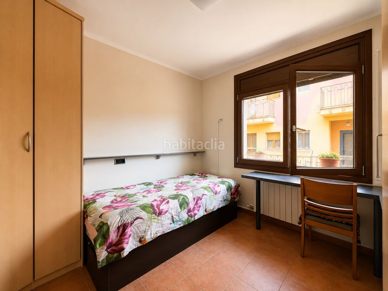 Foto b994af06-4cb7-415c-8618-9d7abf5e3411. Casa amb xemeneia calefacció a Palau-solità i Plegamans