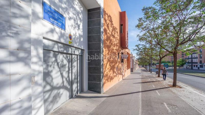 Foto 9501f6df-1422-4bd1-ac96-7a7e522faac9. Miete autoparkplatz in avenida de juan pablo ii 31 in Granada