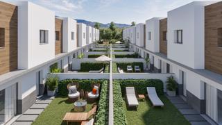 Casa adossada en Calle honduras 1. Obra nueva en alhendn