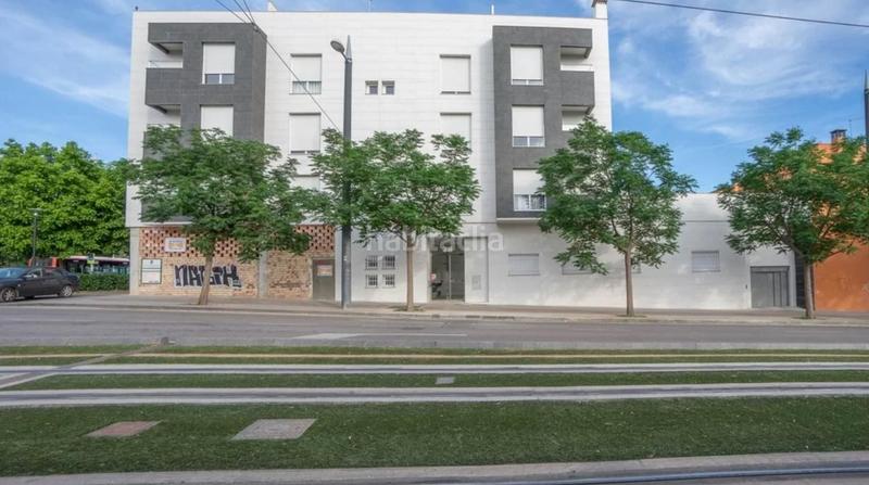 Foto 4a18e6c7-088d-4f56-b7b2-436448d274e8. Autoparkplatz in avenida de juan pablo ii 31 in Av. F. Garcia Lorca - Nueva Estación Autobuses Granada