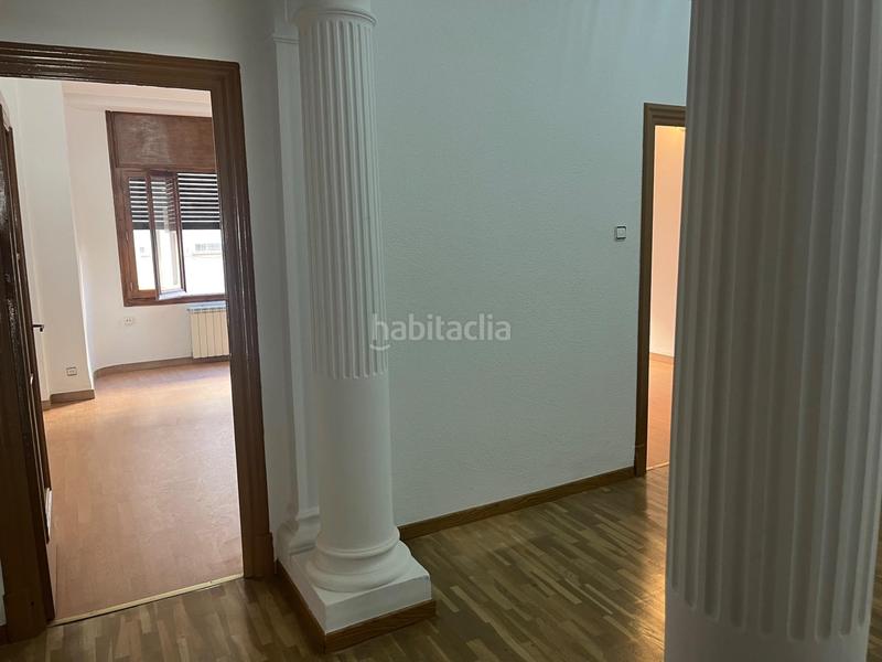 Foto 64c6a5c4-4ff6-40f5-9929-dde6e870bab7. Miete etagenwohnung in Gran Via Valencia
