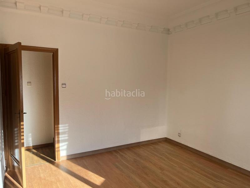 Foto 19663271-02be-4753-8207-16194d6e540d. Rent flat in Gran Via Valencia