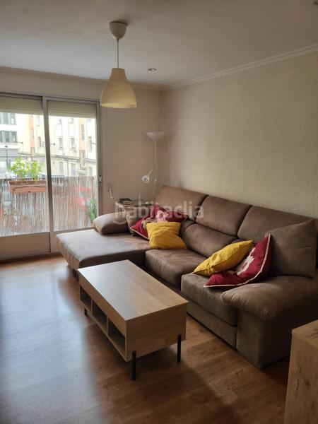 Foto 0df01473-c3f4-4e08-9840-f1c494a311e4. Alquiler piso estupenda vivienda en la malvarrosa a unos metros de la playa en Valencia