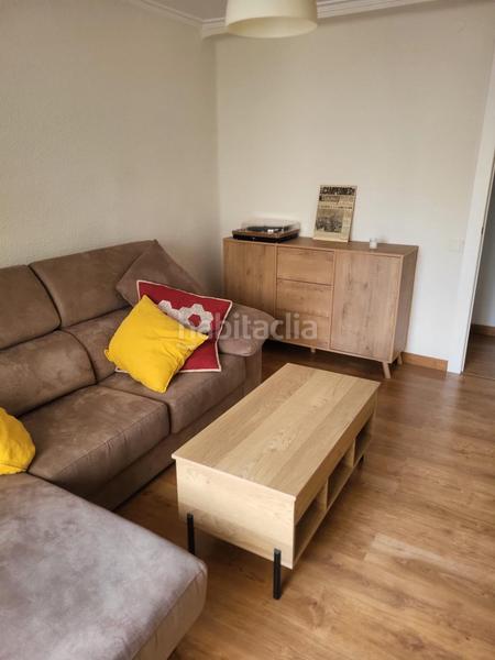 Foto b42f90dd-12a7-403d-9192-90cbb8e33356. Alquiler piso estupenda vivienda en la malvarrosa a unos metros de la playa en Valencia