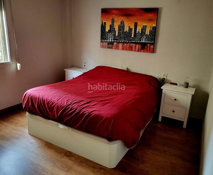 Foto c4148b52-d421-4e1a-a502-0e7949be7120. Alquiler piso estupenda vivienda en la malvarrosa a unos metros de la playa en Valencia