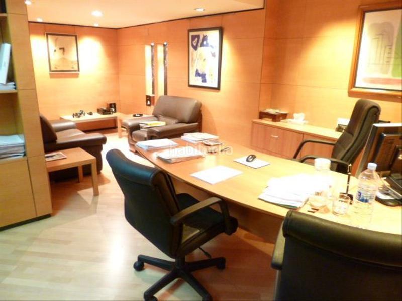 Foto 2e8d1c47-2e31-49f9-97c8-bc87feb0f6bb. Bureau avec chauffage dans Tres Torres Barcelona