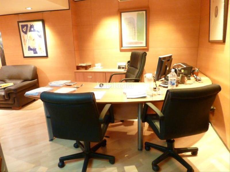 Foto a11a08b2-4499-4019-81d6-678a8d13d0fa. Ufficio con riscaldamento in Tres Torres Barcelona