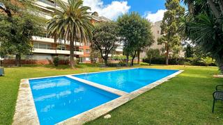 Pis a Pedralbes. Fantástico piso con terraza y zona comunitaria