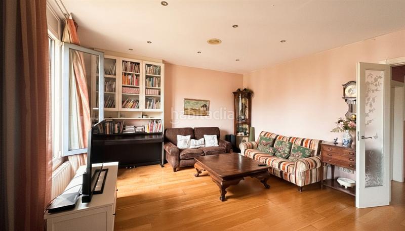 Foto 50c0d79a-d21b-4160-9759-63d0e29f8e34. Dúplex amb calefacció a Dreta de l´Eixample Barcelona