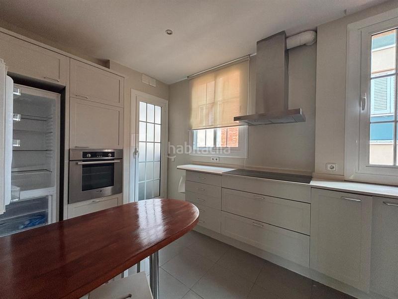 Foto 14a9cfc8-cc8a-4ac5-b320-93f8f423b0cb. Rent flat with heating in Tres Torres Barcelona