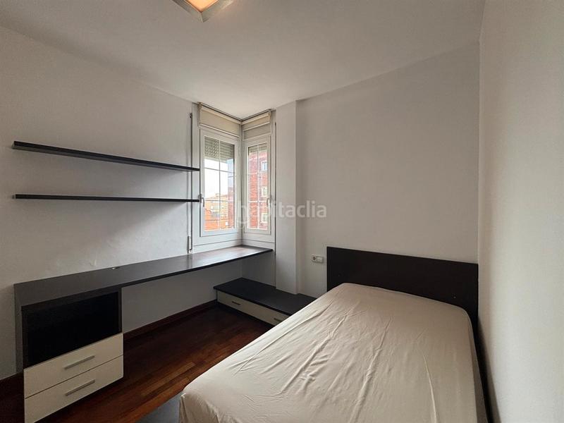 Foto 4d256011-ef77-4b5d-adc8-746a39536ca9. Rent flat with heating in Tres Torres Barcelona