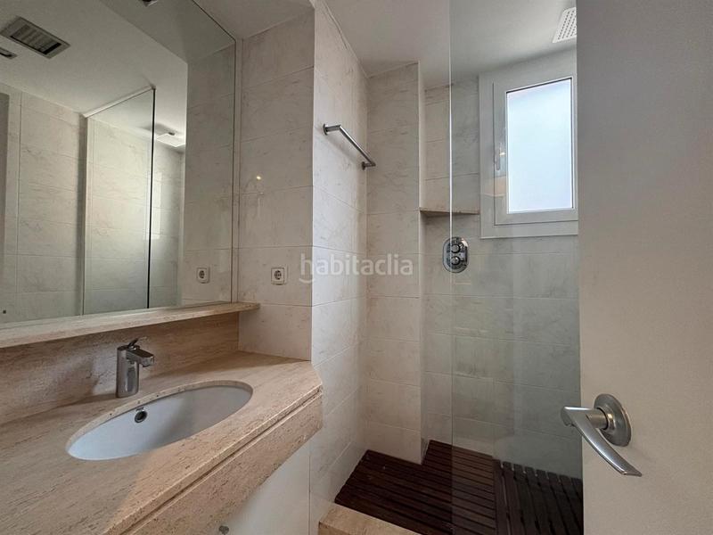 Foto 6487dc8b-083c-4a18-9477-f599677ed103. Rent flat with heating in Tres Torres Barcelona