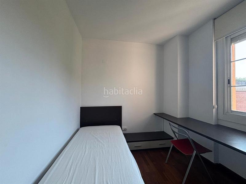 Foto aebc7137-b4a2-4f28-9ca2-ba8b4c594f92. Rent flat with heating in Tres Torres Barcelona