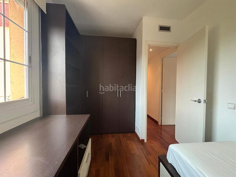 Foto d7921c8d-1a1c-4e93-9273-4efc74ad0519. Rent flat with heating in Tres Torres Barcelona